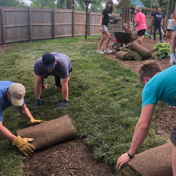 Volunteer Outdoor Group Projects